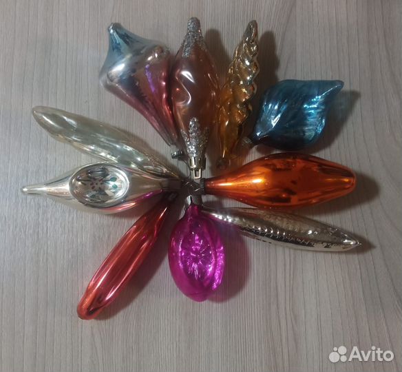 Елочные игрушки