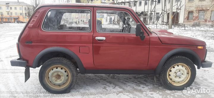 LADA 4x4 (Нива) 1.7 МТ, 2001, 160 000 км