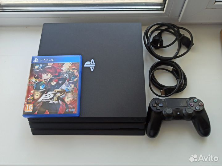 Sony playstation 4 PS4 pro 1tb с играми