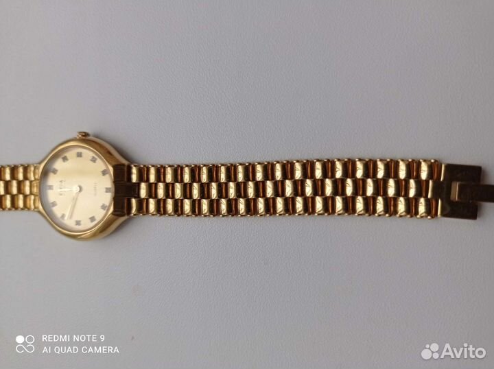 Часы женские наручные