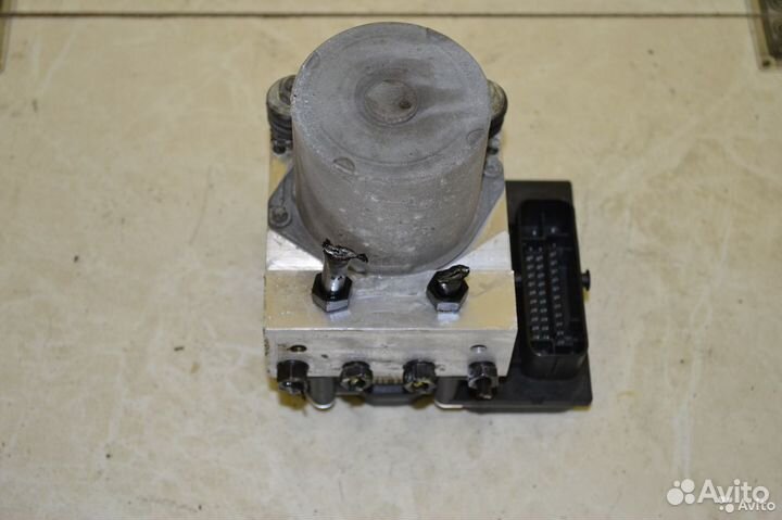 Блок абс Audi А4 B7