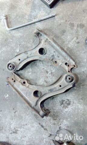 Рычаг передний левый volkswagen golf 2 jetta