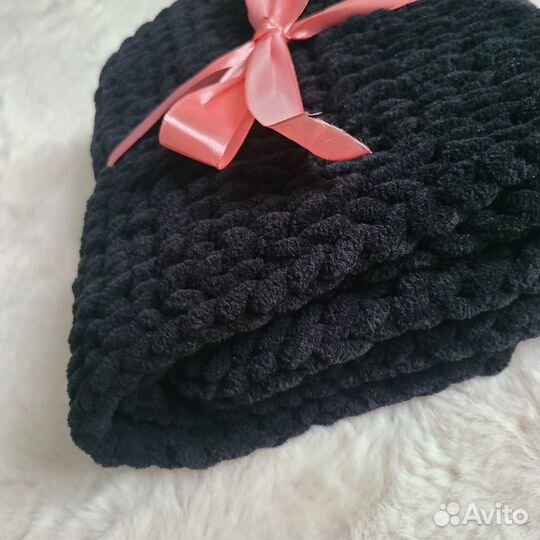 Плед детский вязаный