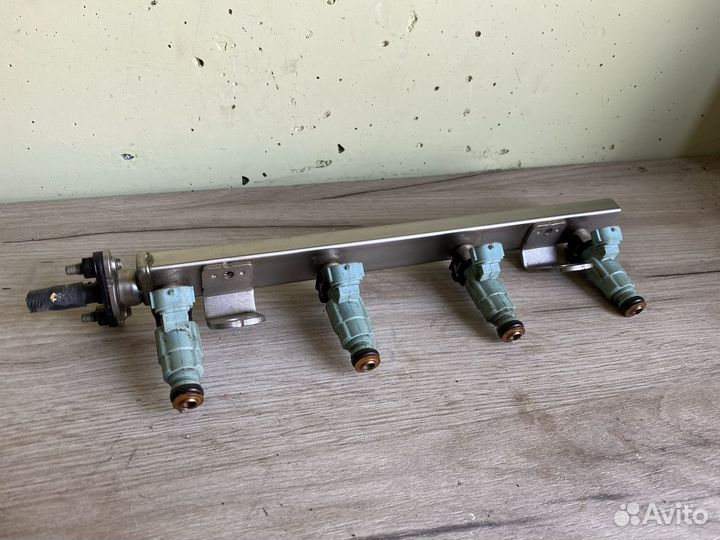 Топливная рампа kia rio 3, solaris 35350-2b130