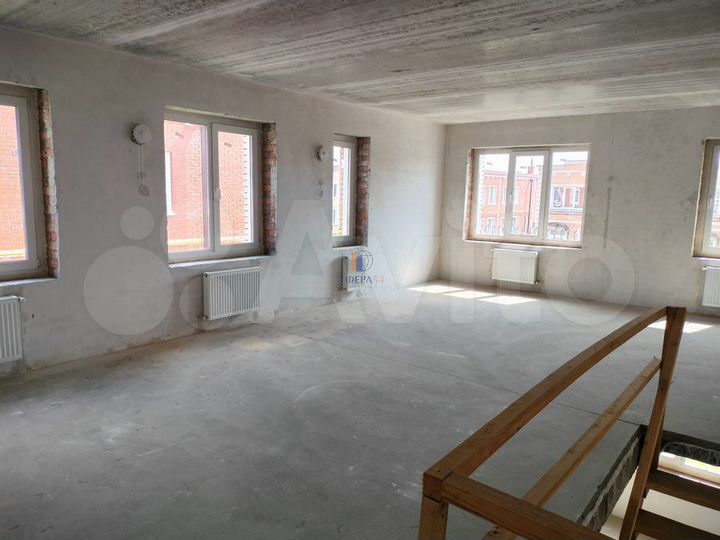 4-к. квартира, 86 м², 2/2 эт.