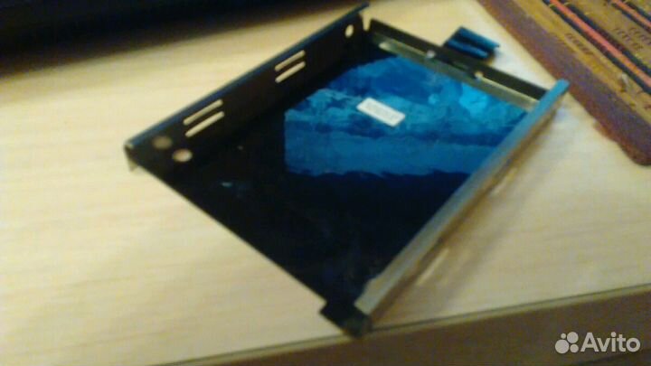 Ноутбук Fujitsu Siemens Amilo Pro V3505 на разбор