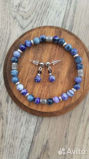 Комплект украшений ручной работы