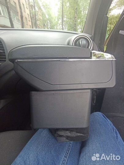 Подлокотник Рено Kaptur