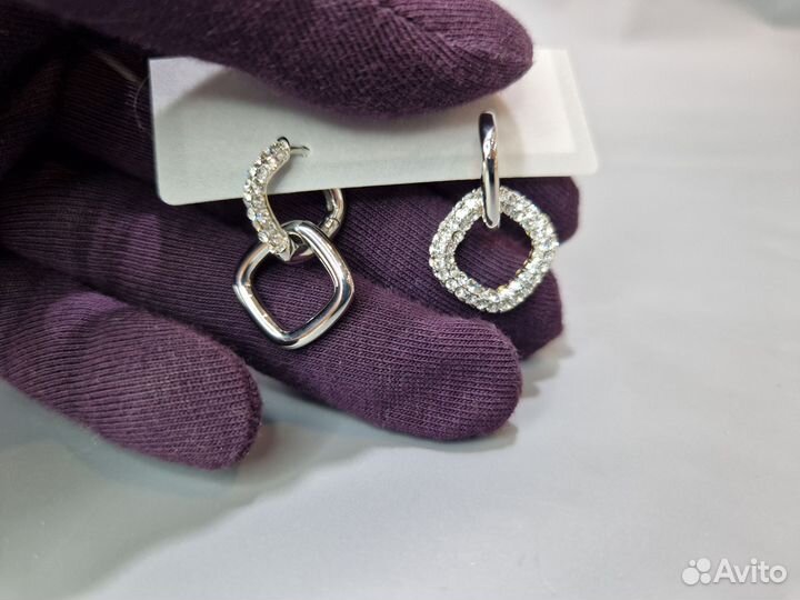 Асимметричные серьги с кристаллами swarovski