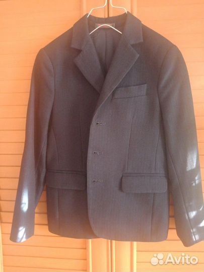 Школьный пиджак