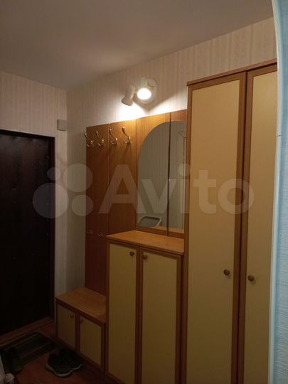 2-к. квартира, 45 м², 3/5 эт.