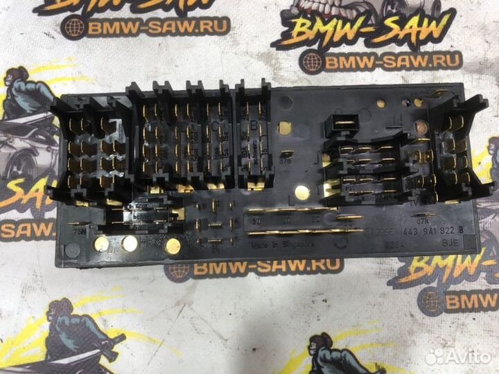 Блок предохранителей Audi 80 cabrio NG 1993