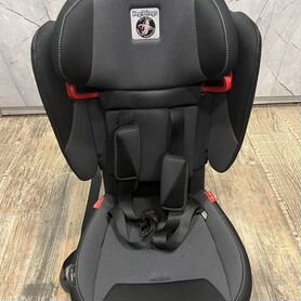 Автомобильное кресло peg perego