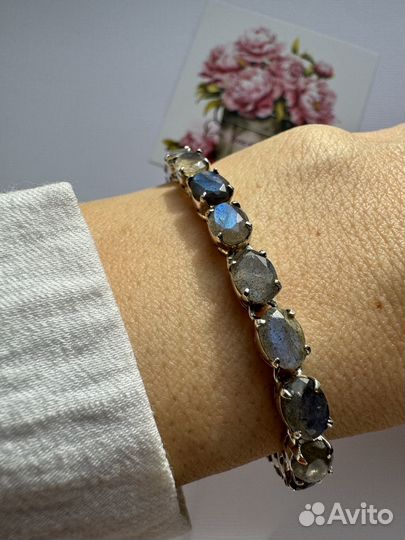 Серебряный браслет с лабрадором