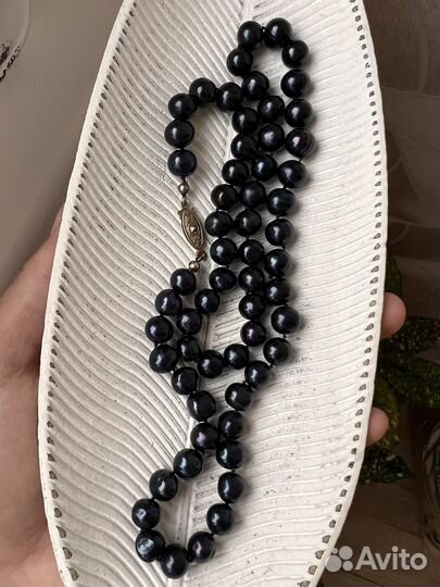 Колье бусы из черного жемчуга