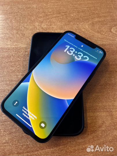 iPhone 12, 64 ГБ