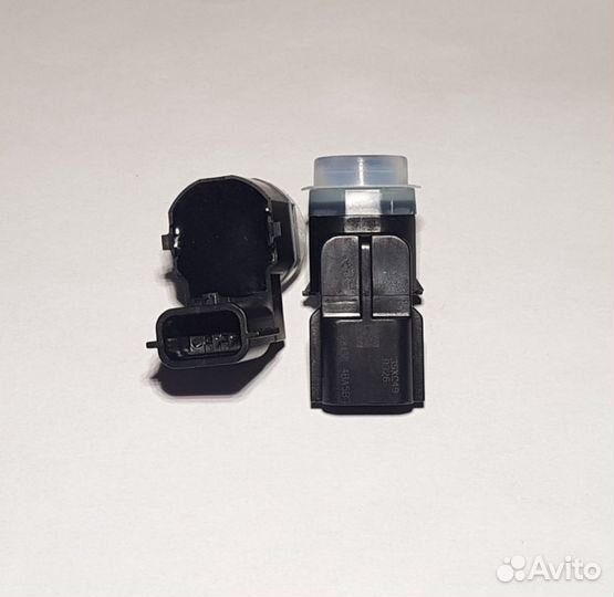 Передний парктроник Nissan / Infiniti (2 контакта)