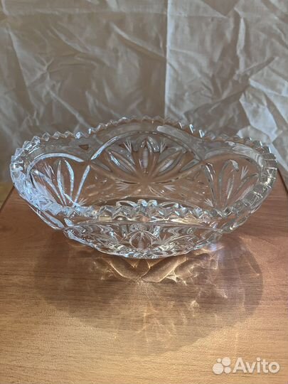 Хрустальные вазы-лодочки