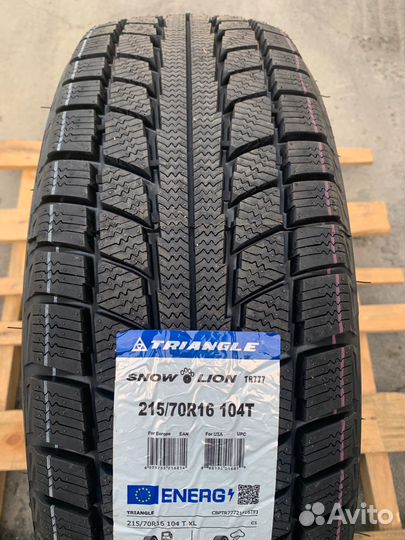 Triangle TR777 215/70 R16