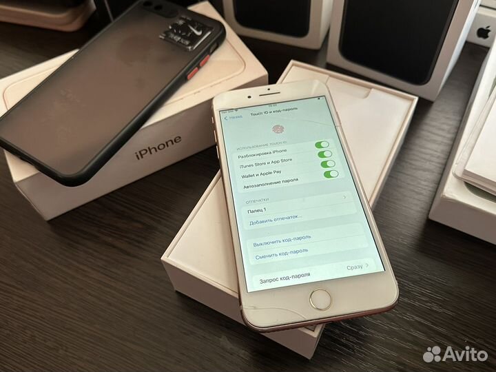 iPhone 8 Plus, 64 ГБ