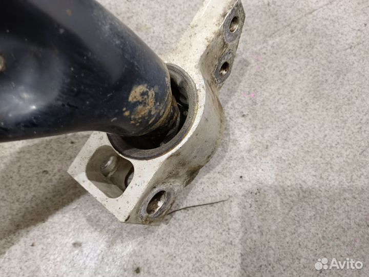 Левый рычаг в сборе для Volkswagen Passat CC 2012