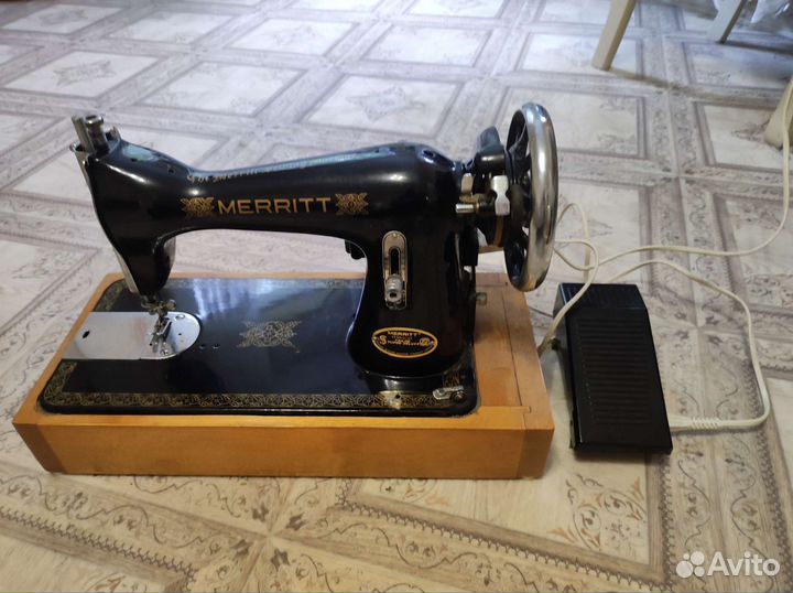 Швейная машинка Merritt