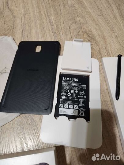 Samsung Galaxy Active tab 3 LTE 64Gb