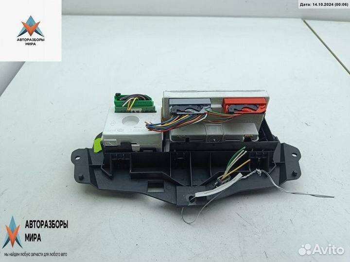 Дисплей Renault Scenic рест. 2002 8200142416