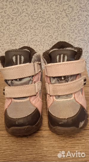 Демисезонные ботинки для девочки, размер 23