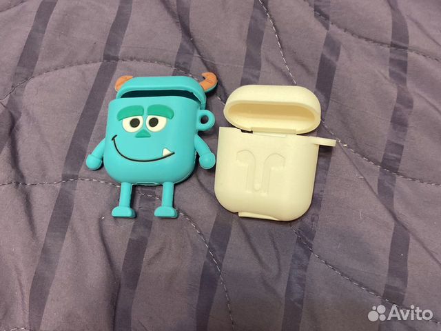Чехол на наушники 1,2 поколения