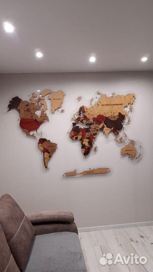 Деревянные карты мира