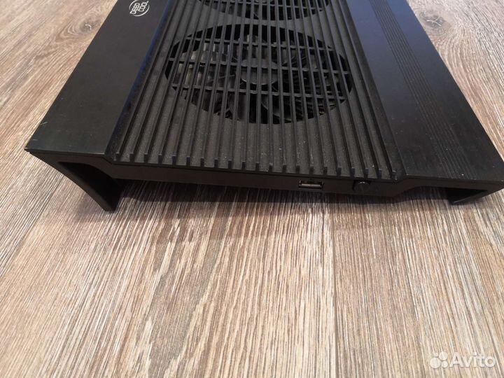 Подставка с охлаждением для ноутбука