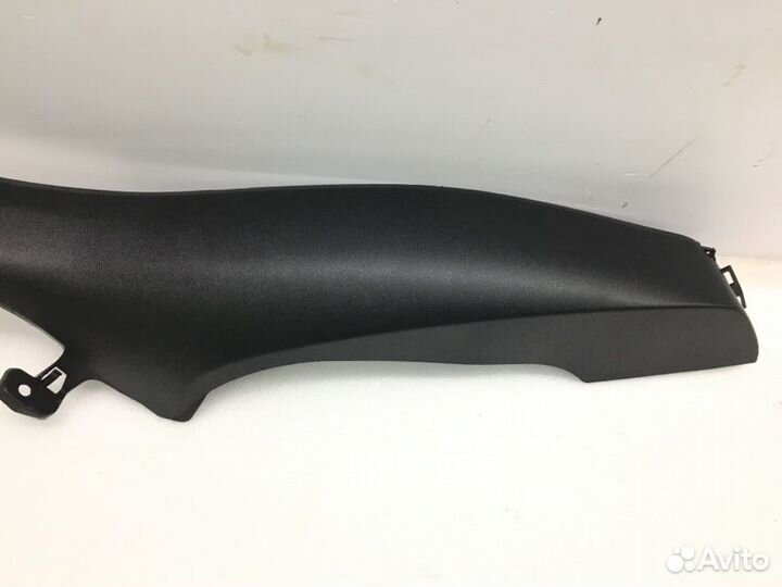 Обшивка стойки задняя правая Skoda Octavia A7 1.6