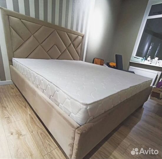 Современная кровать