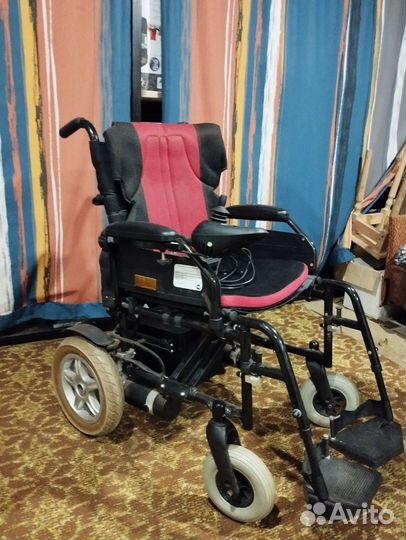 Инвалидная коляска с электроприводом бу