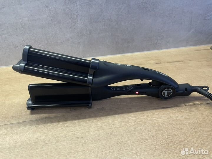 Щипцы для завивки волос