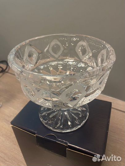 Хрустальная посуда (креманки/вазы)