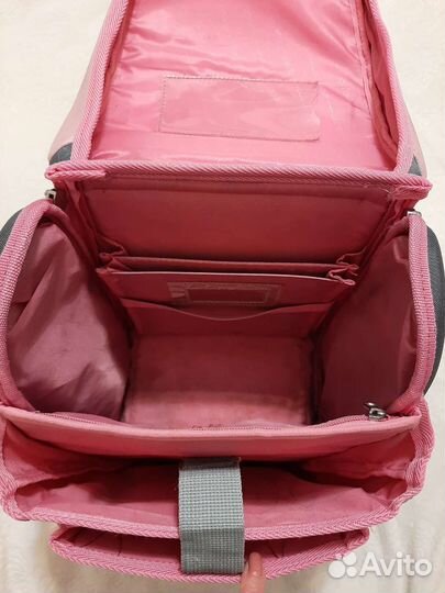 Школьный ранец
