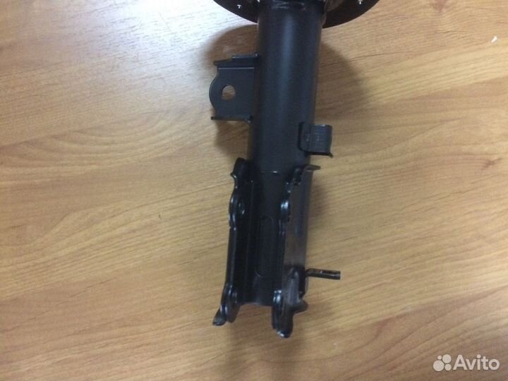 Амортизатор передний Kia Rio/Hyundai Solaris 10-17