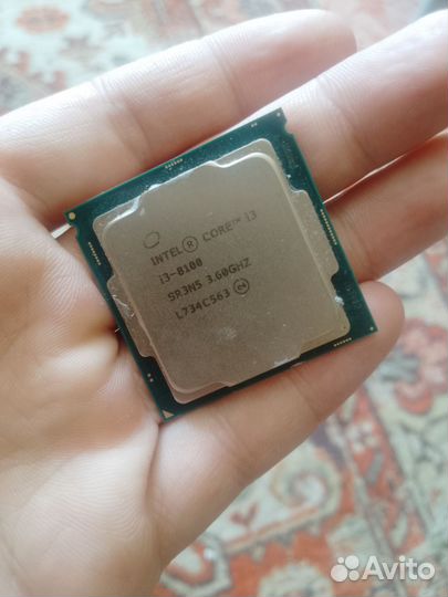 Процессор i-3 8100