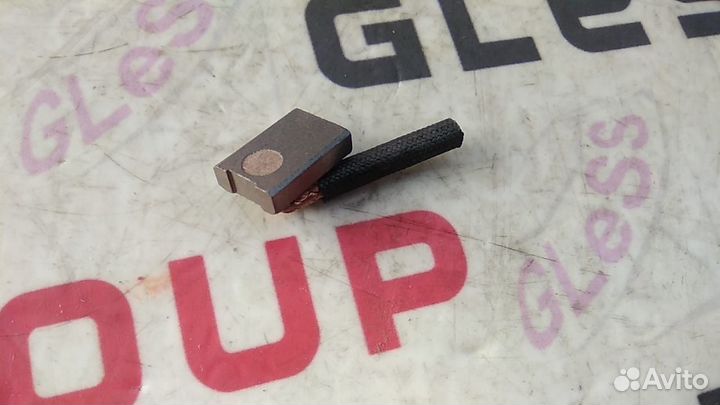 Щётки стартера 17х12х4 3 323 Demio Capella Mazda 3