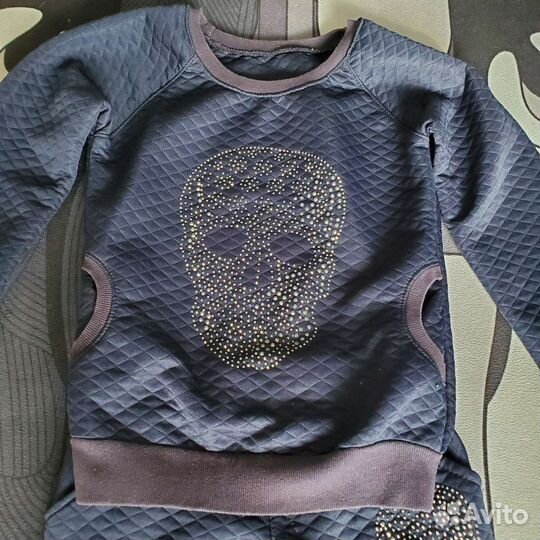 Спортивный костюм женский