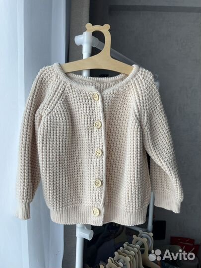 Вязаная кофта для девочки
