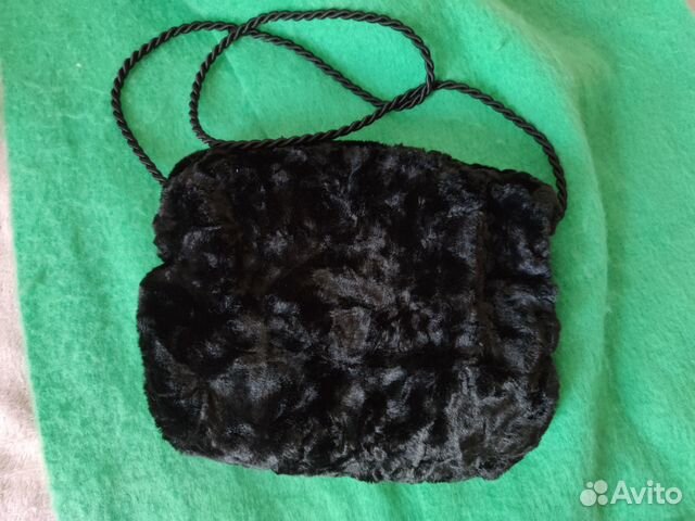 Муфточка из искусственного меха