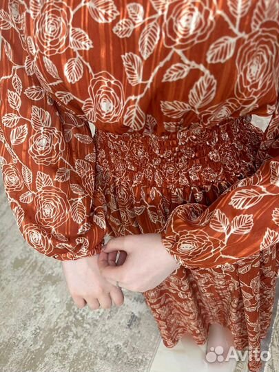 Платье летнее нарядное