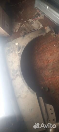 Пороги и крыло на октавию тур 2000