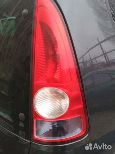 Renault Espace 4 фонарь задний правый