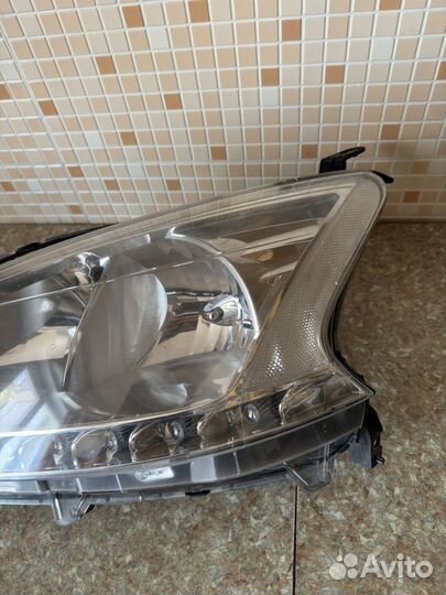 Фара левая Nissan Sentra V(B17)