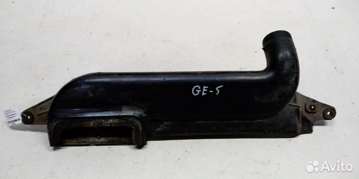 Воздухозаборник наружный Mazda 626 GE 92-97г