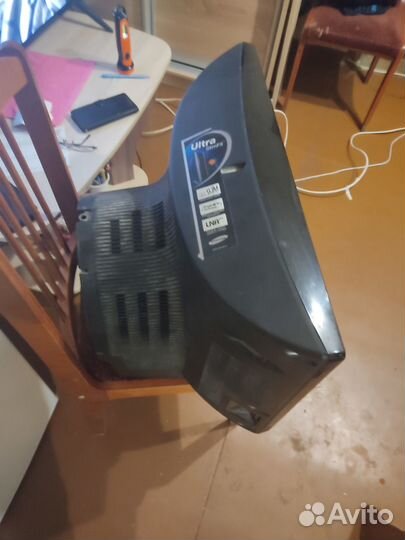 Телевизор samsung